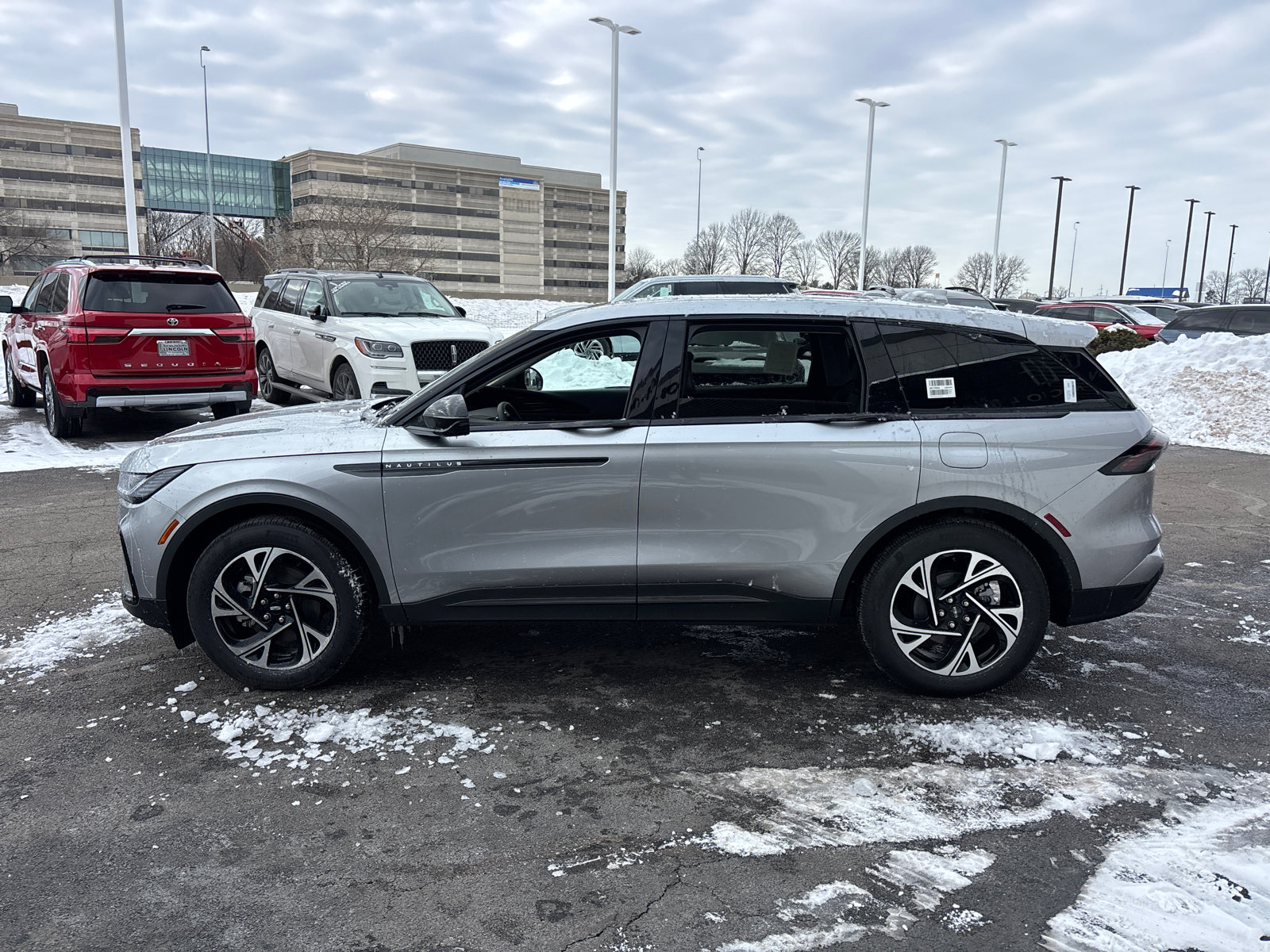 New 2026 Lincoln Nautilus Premier w/ Equipment Group 102A image 4