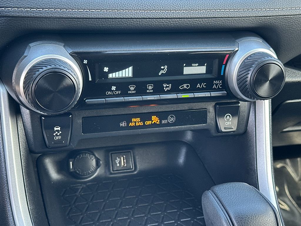 Used 2024 Toyota RAV4 LE image 25