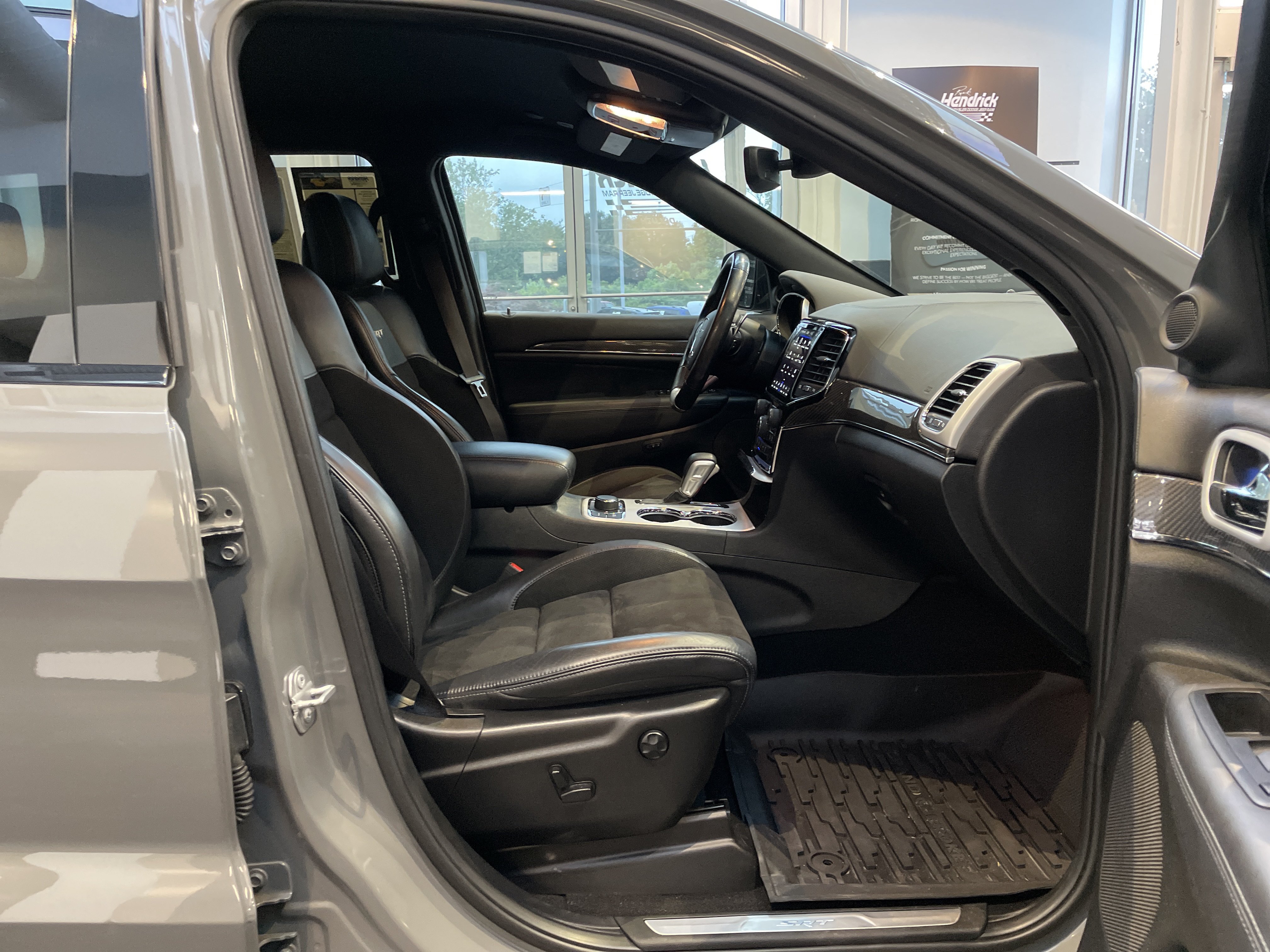Used 2019 Jeep Grand Cherokee SRT AWD/4WD image 45