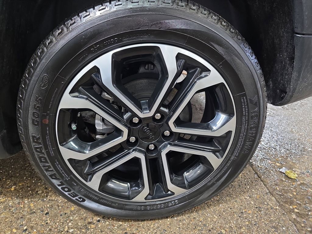 Used 2022 Jeep Compass Limited image 31