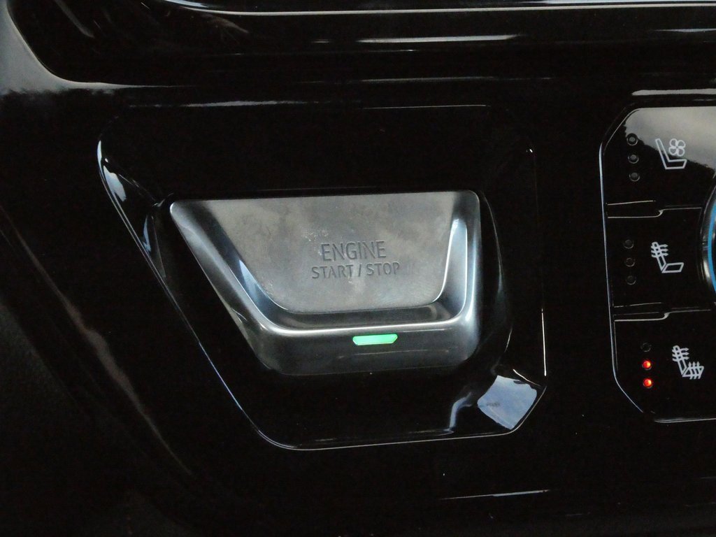 New 2026 GMC Sierra 1500 AT4 w/ AT4 Premium Package image 9