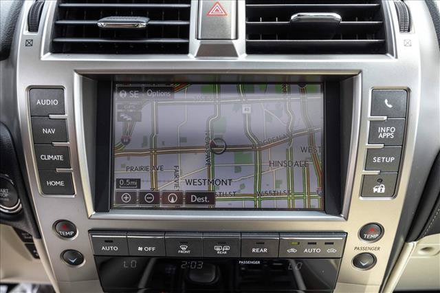 Used 2021 Lexus GX 460 Premium w/ Accessory Package AWD/4WD image 17