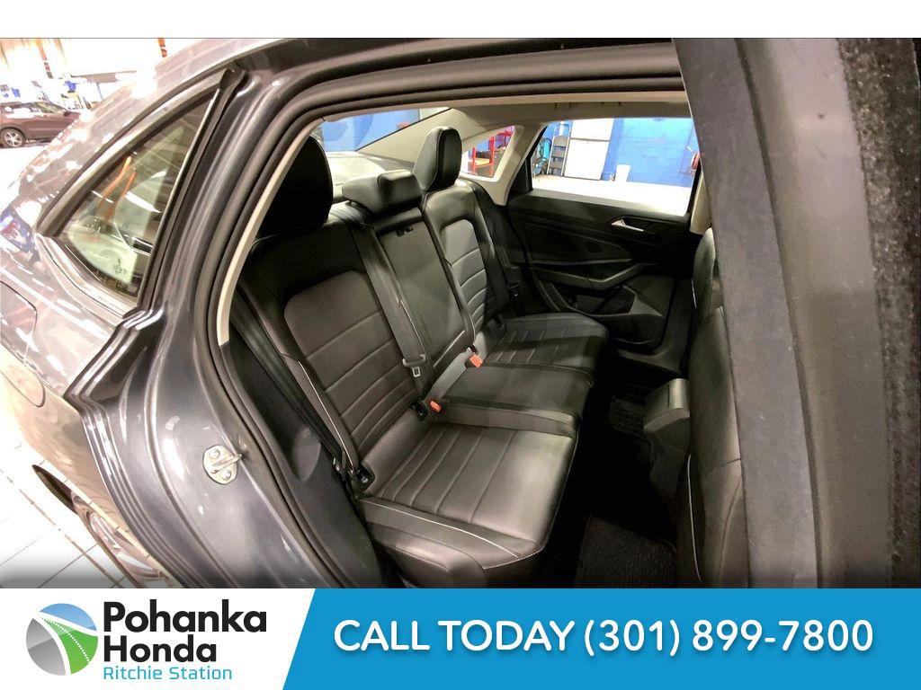 Used 2023 Volkswagen Jetta SE image 20