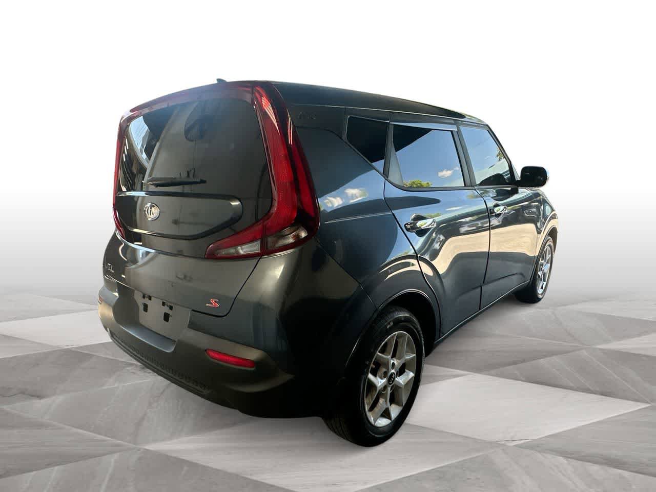 Used 2020 Kia Soul S FWD image 8