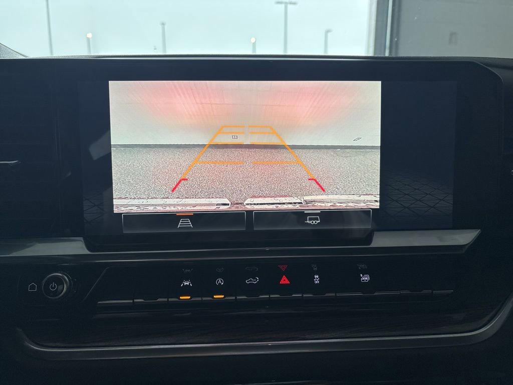 Used 2025 GMC Sierra 1500 Elevation image 26