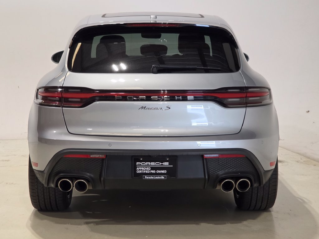 Certified 2023 Porsche Macan S AWD/4WD image 10