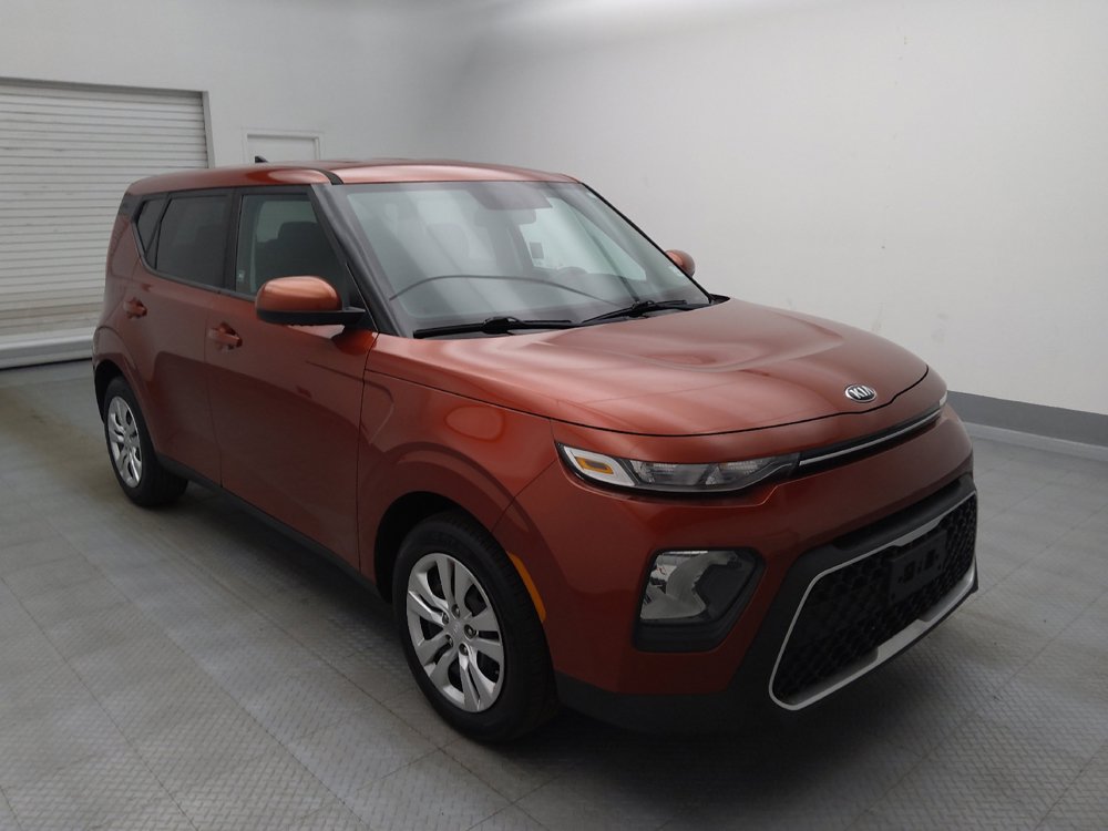 Used 2020 Kia Soul LX FWD image 13