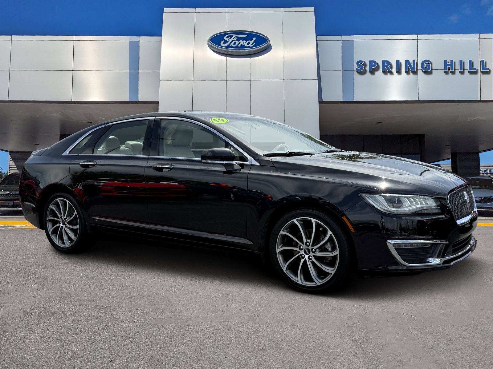 Used 2019 Lincoln MKZ Reserve w/ Reserve Plus Package FWD image 1