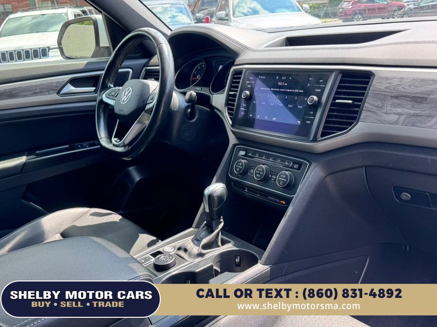 Used 2020 Volkswagen Atlas Cross Sport SE AWD/4WD image 14