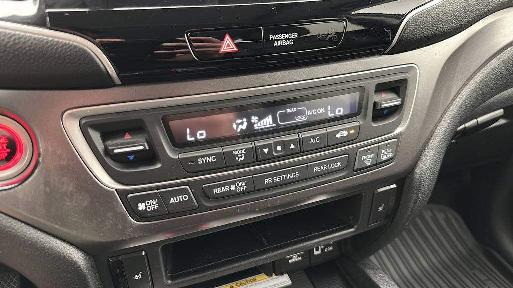 Used 2021 Honda Pilot Special Edition image 21