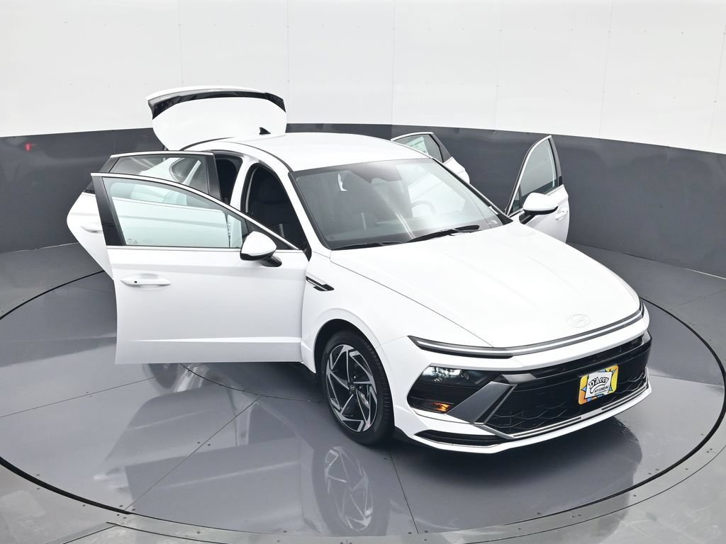 New 2026 Hyundai Sonata SEL FWD image 29
