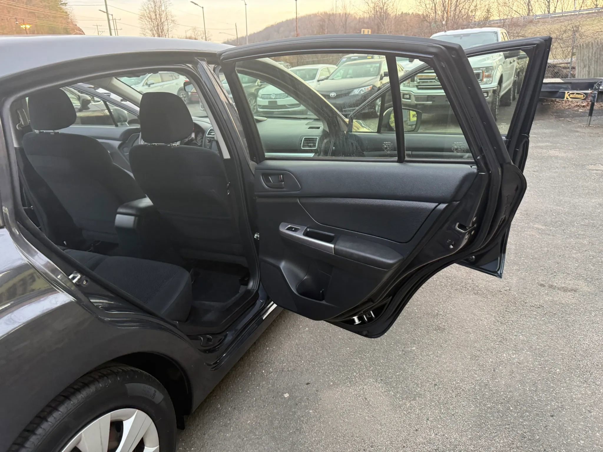 Used 2016 Subaru Impreza 2.0i image 18