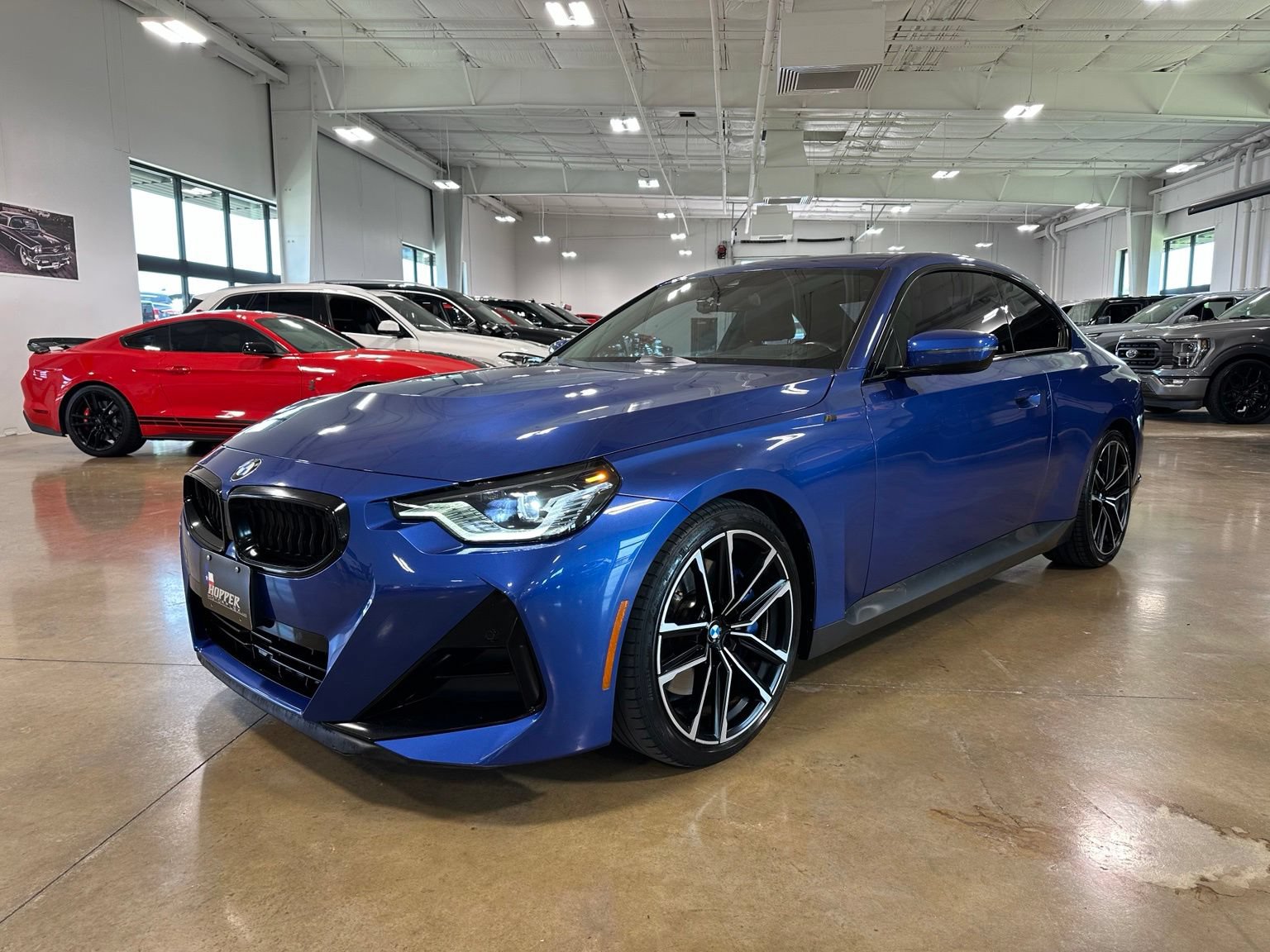 Used 2022 BMW 230i Coupe w/ Premium Package RWD image 3