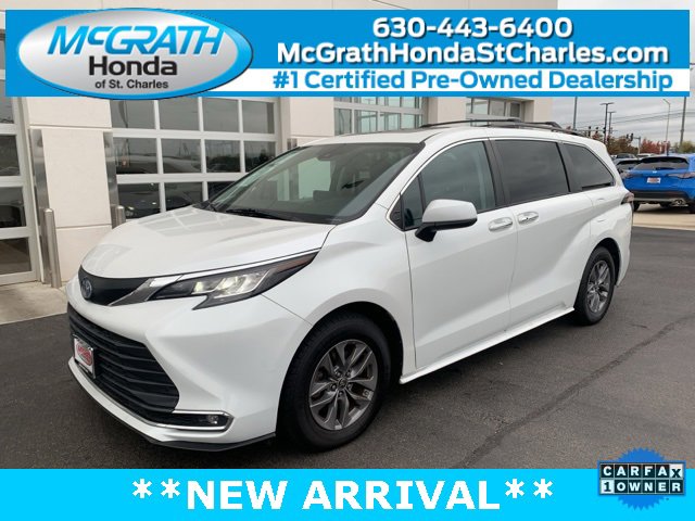 Used 2022 Toyota Sienna XLE