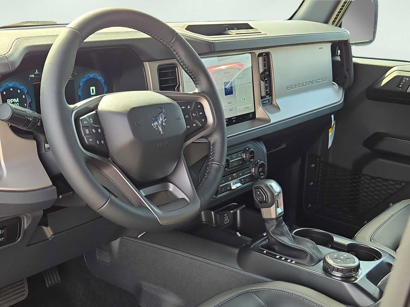New 2026 Ford Bronco Outer Banks AWD/4WD image 8