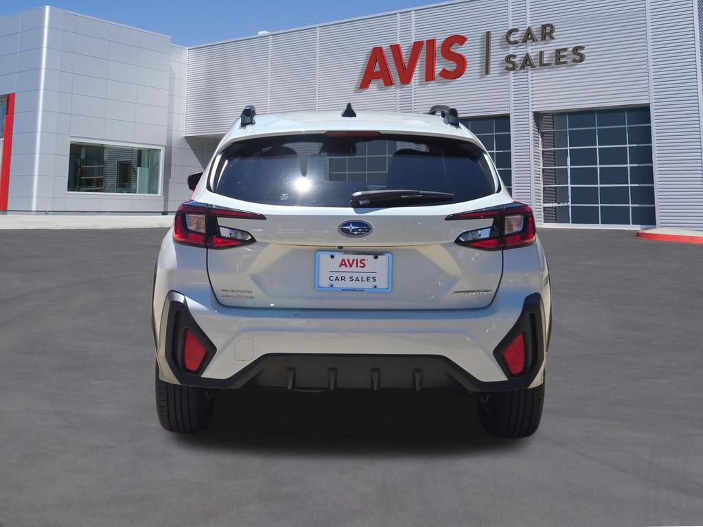 Used 2025 Subaru Crosstrek 2.5i Premium AWD/4WD image 5