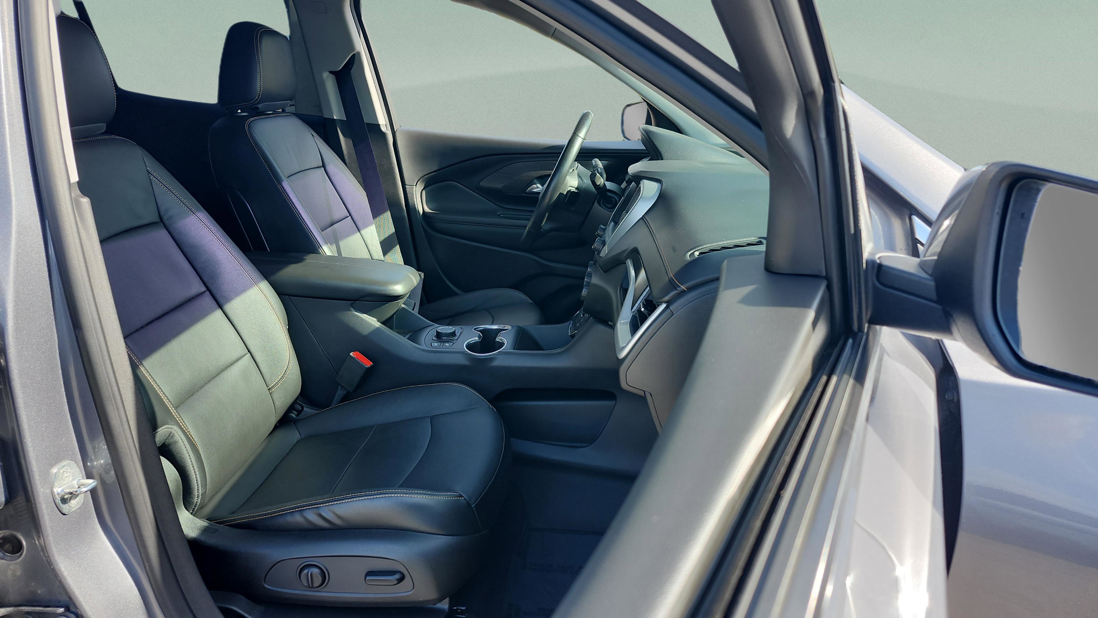 Used 2021 GMC Terrain SLT image 21