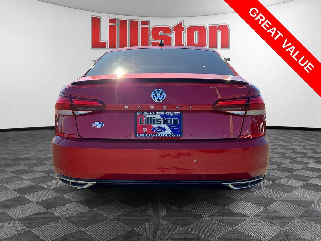 Used 2020 Volkswagen Passat 2.0T R-Line FWD image 5