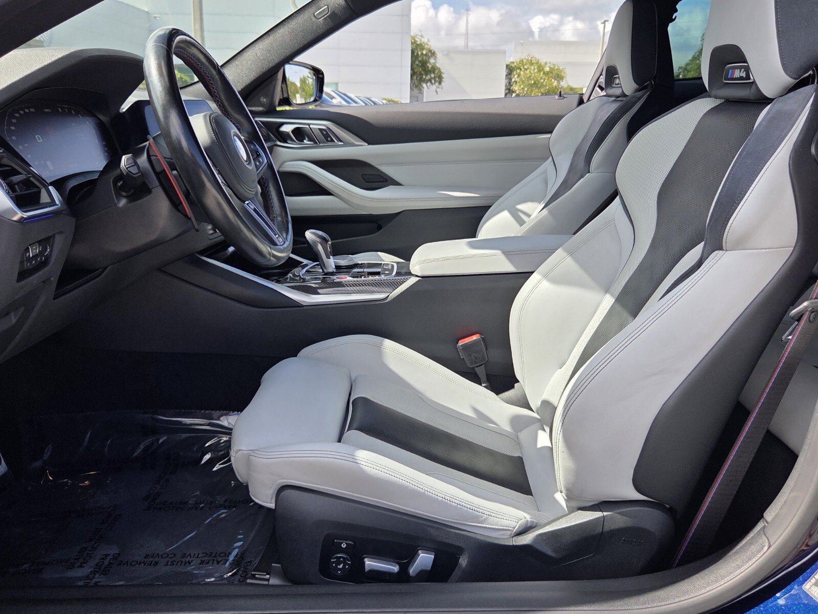 Used 2022 BMW M4 Competition w/ Executive Package RWD image 10