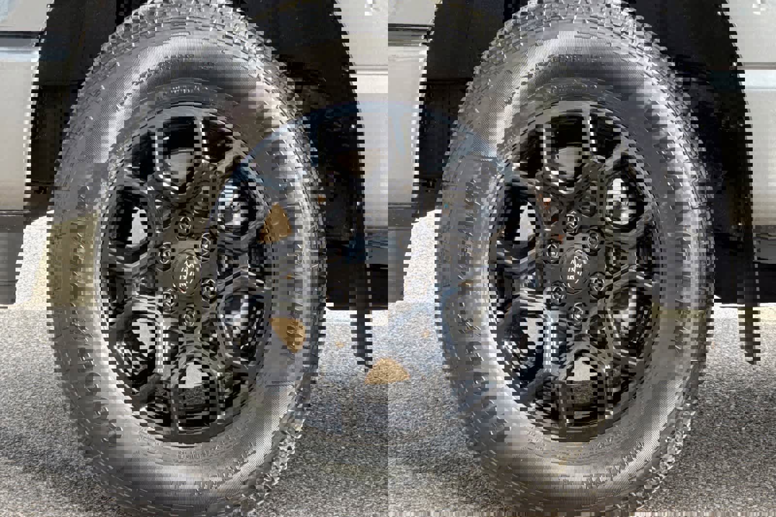 Certified 2022 Ford F150 XLT w/ Equipment Group 302A High image 26