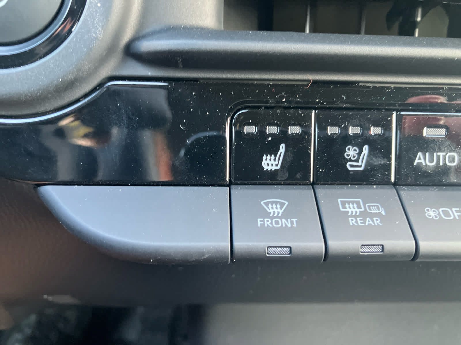 Certified 2026 Toyota Crown Platinum AWD/4WD image 30
