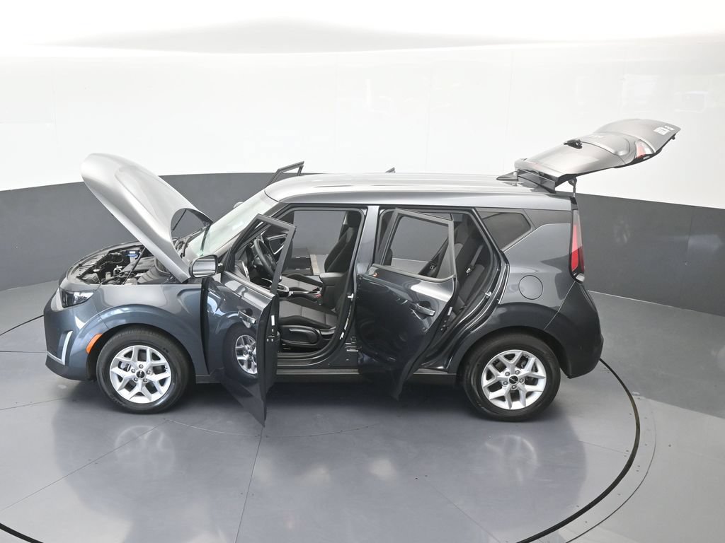 Used 2024 Kia Soul LX w/ Option Group 015 FWD image 61