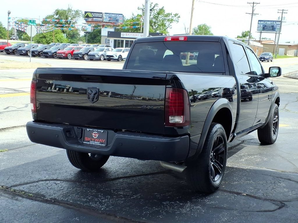 Used 2024 RAM 1500 Warlock AWD/4WD image 4