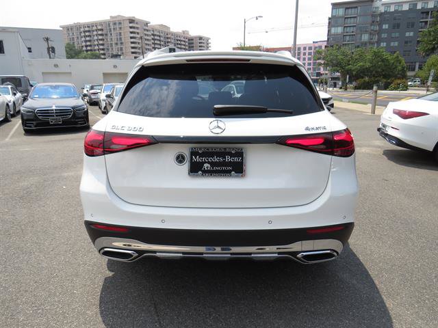 Used 2026 Mercedes-Benz GLC 300 4MATIC image 3