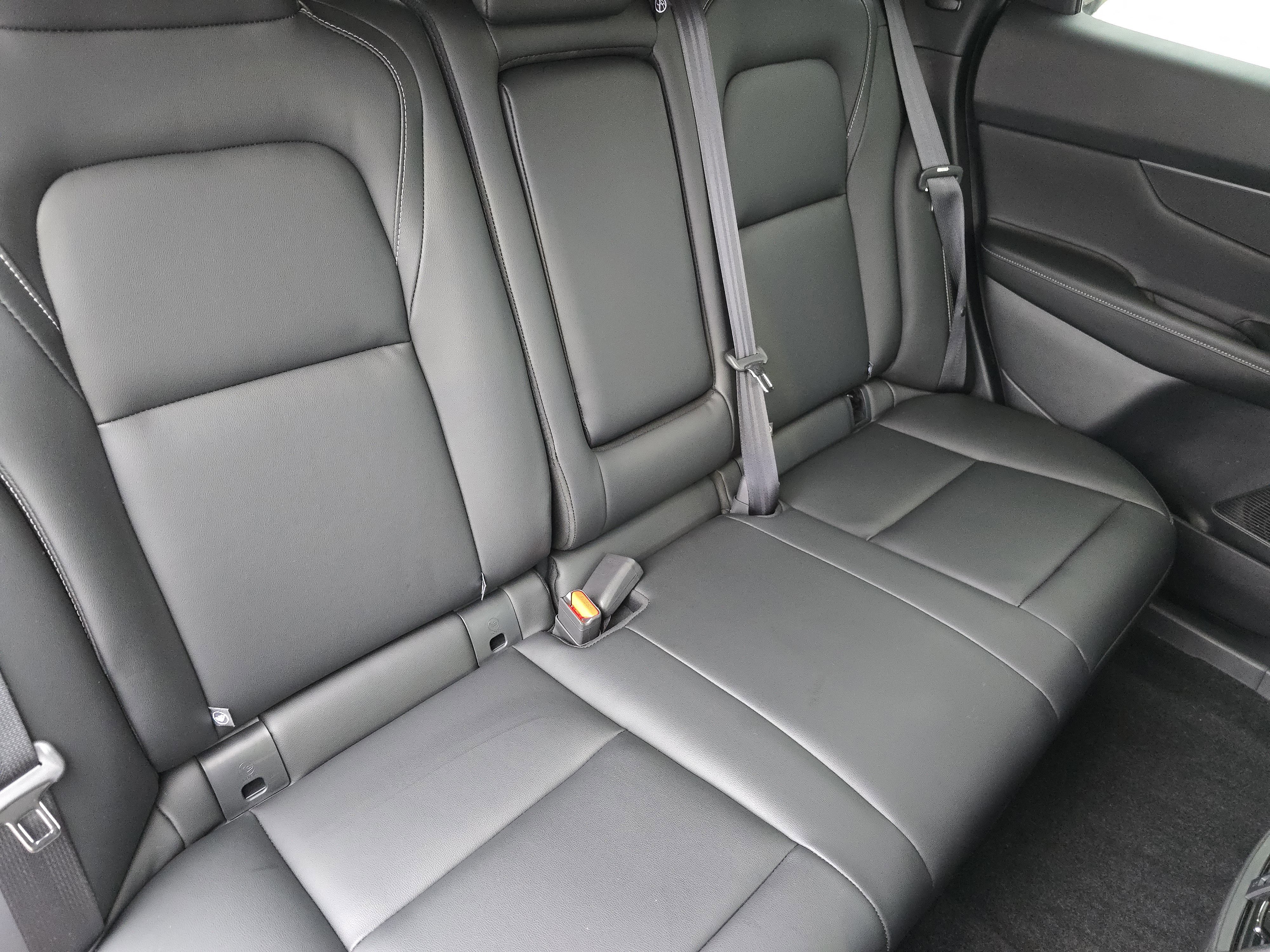 Used 2025 Nissan Murano SV image 26