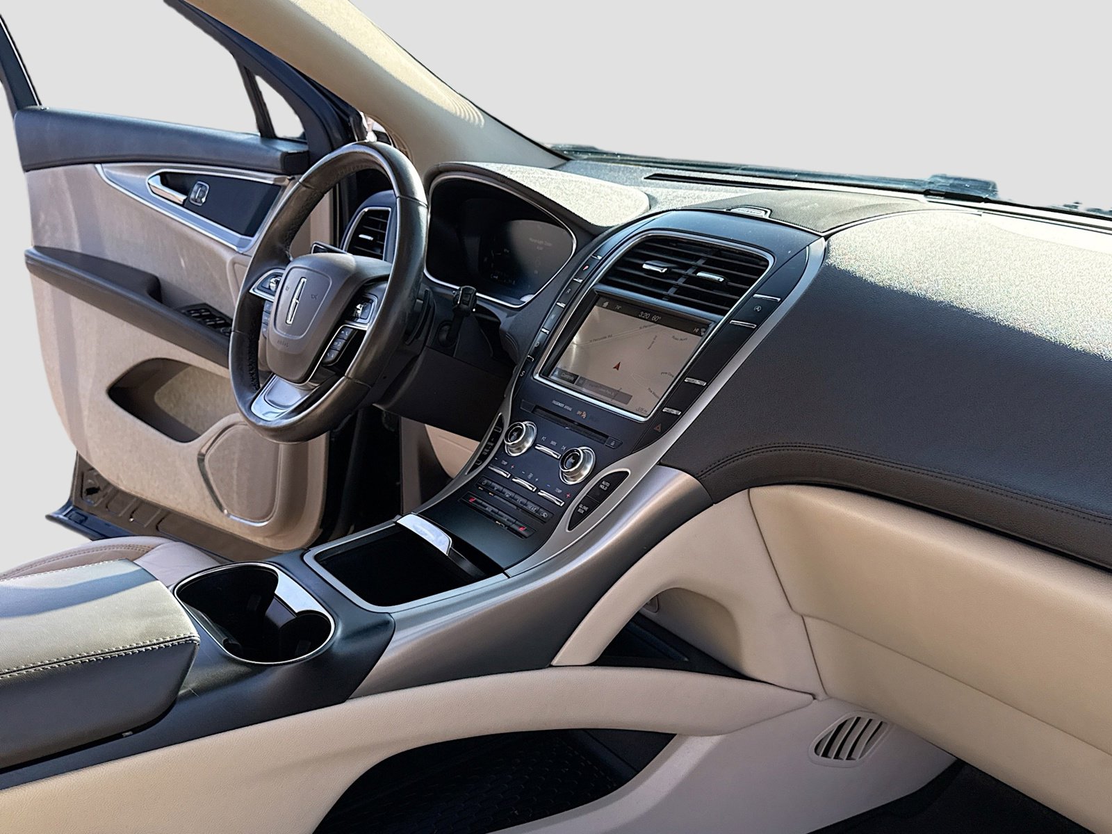 Used 2019 Lincoln Nautilus Select image 5