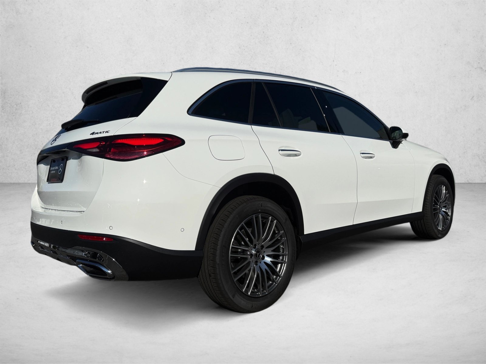 New 2027 Mercedes-Benz GLC 300 4MATIC image 5
