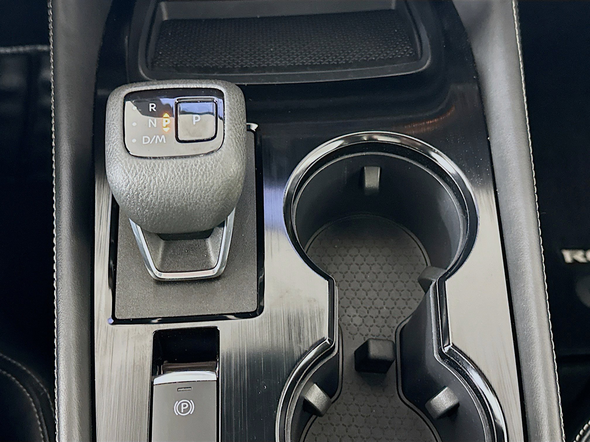 Used 2023 Nissan Rogue SL w/ SL Premium Package image 25