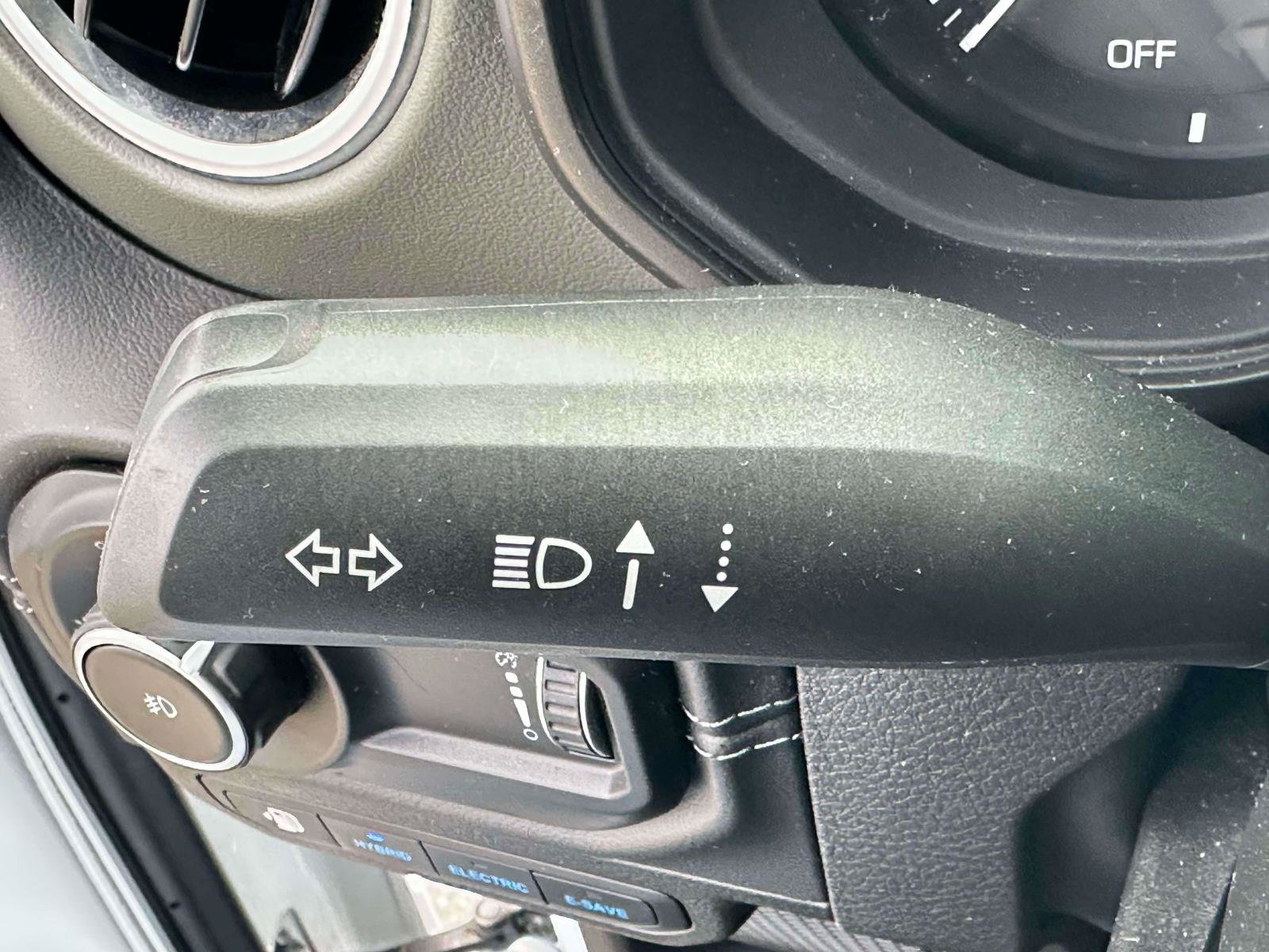 Used 2024 Jeep Wrangler High Altitude AWD/4WD image 22
