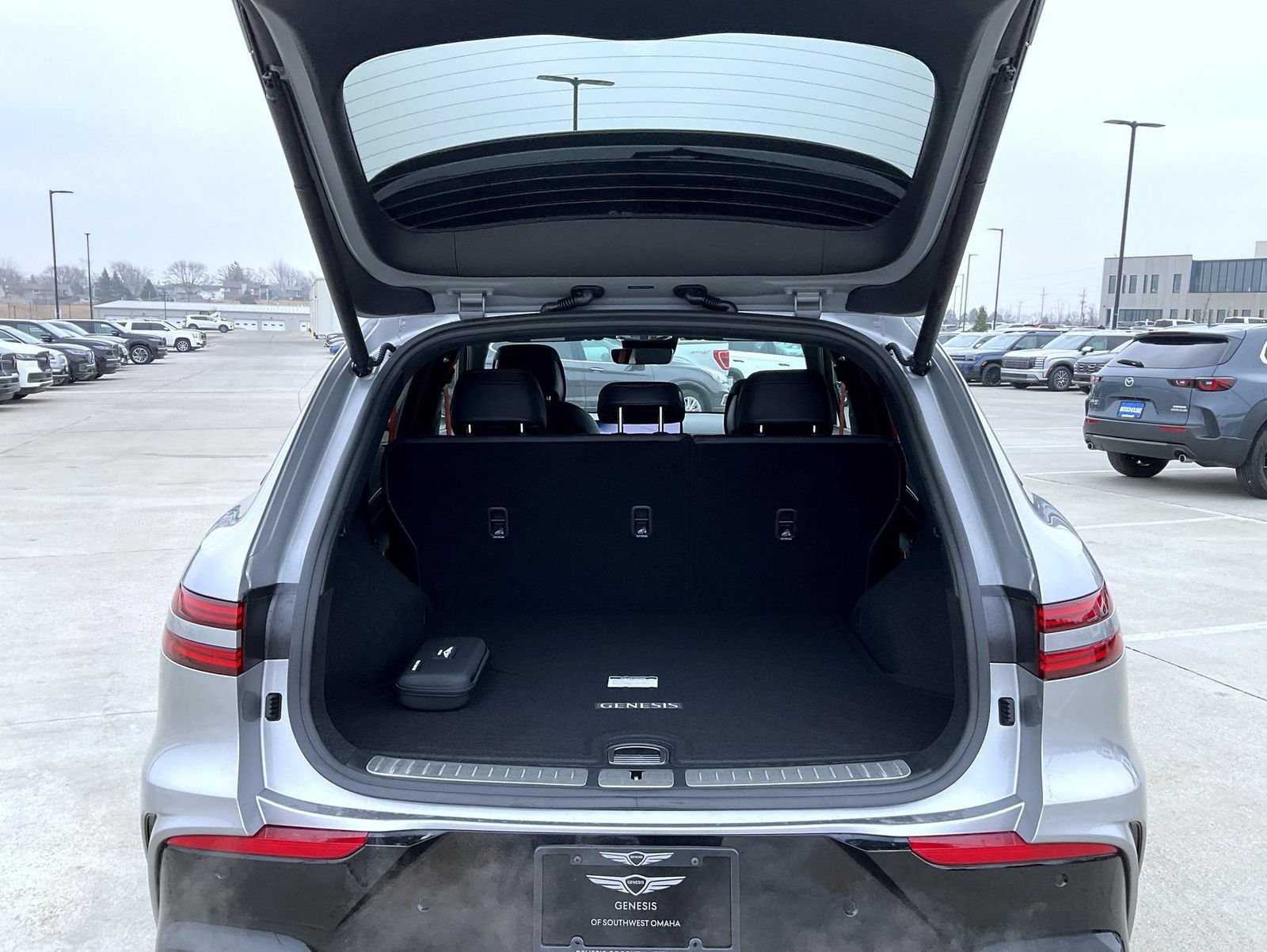 New 2026 Genesis GV70 3.5T Sport Prestige AWD/4WD image 9
