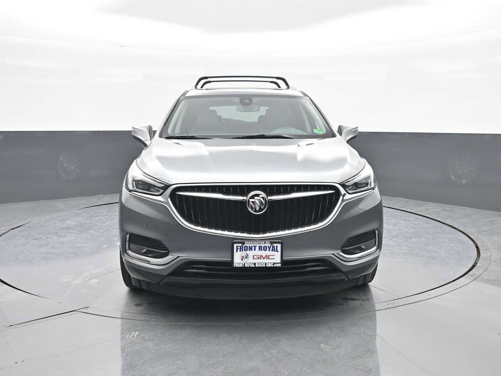 Used 2020 Buick Enclave Premium w/ Sun and Sites Package image 3