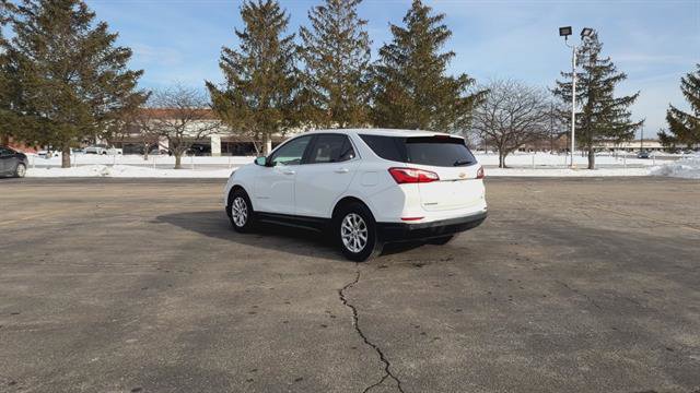 Used 2020 Chevrolet Equinox LT w/ Driver Convenience Package image 4
