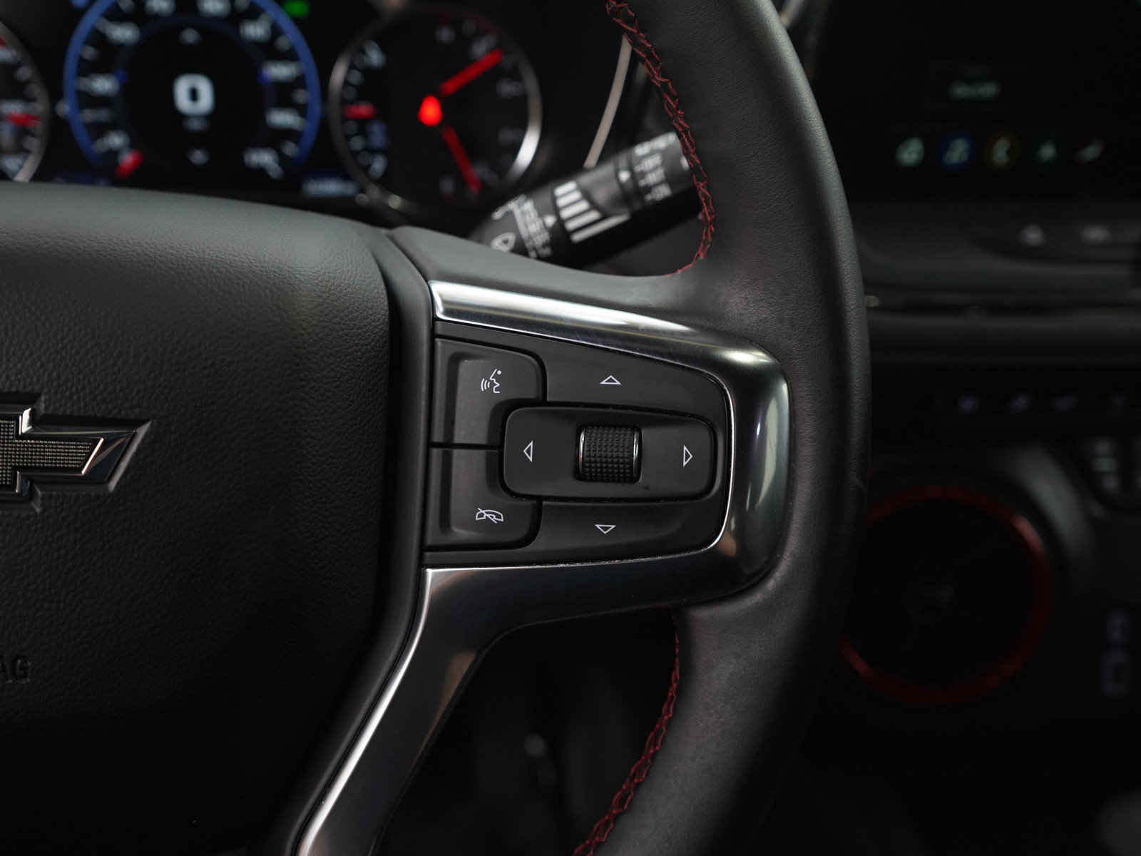 Used 2024 Chevrolet Blazer RS w/ Driver Confidence II Package image 19