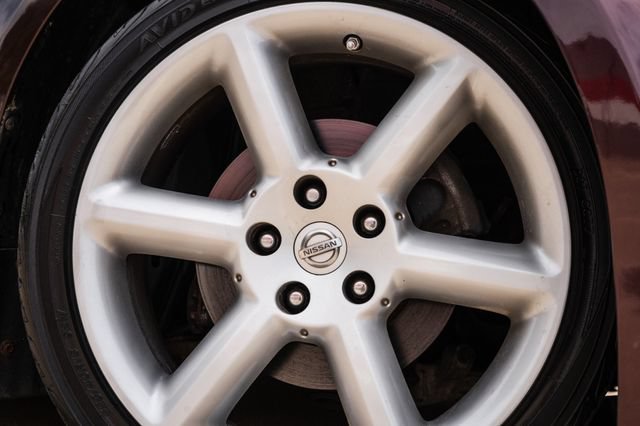 Used 2003 Nissan 350Z Touring RWD image 3