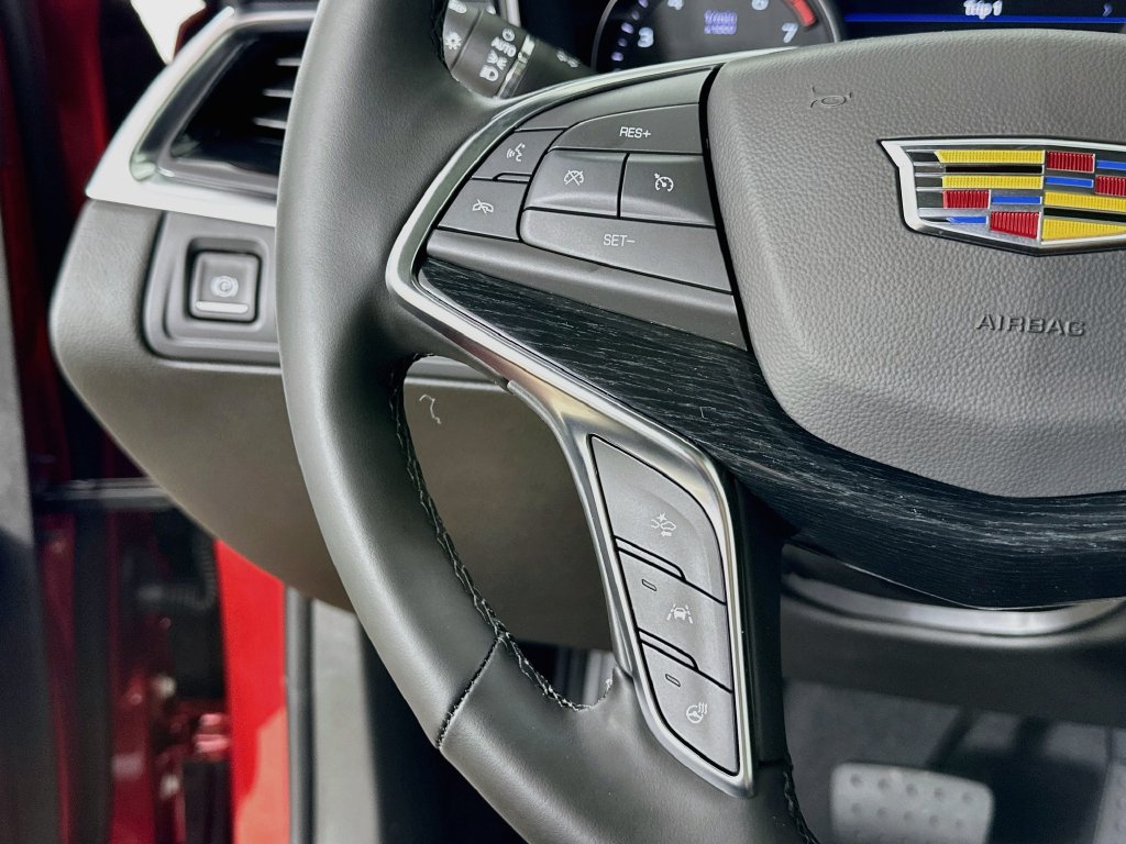 New 2026 Cadillac XT5 Premium Luxury w/ LPO, Floor Liner Package AWD/4WD image 12