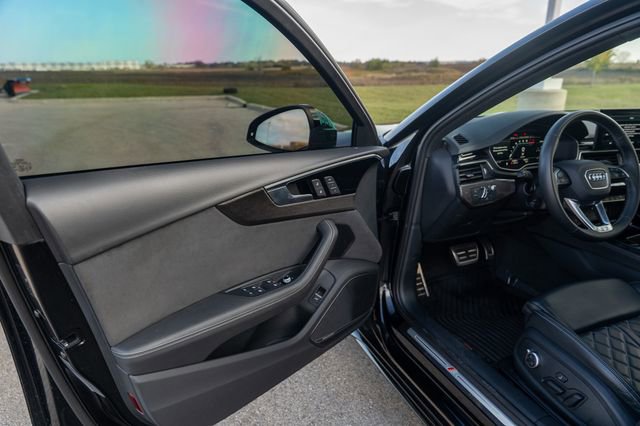 Used 2023 Audi S4 Prestige image 21