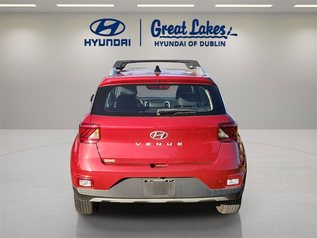 Certified 2022 Hyundai Venue Limited image 4