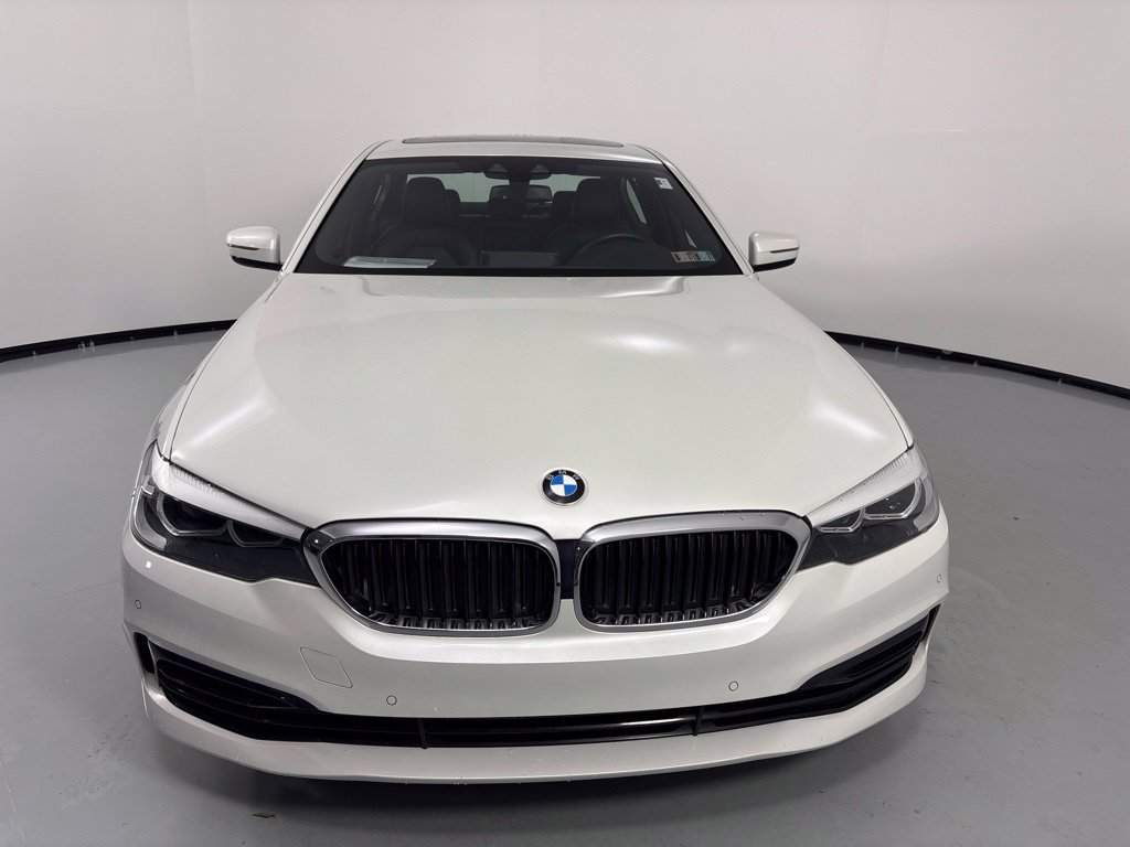 Used 2020 BMW 530i xDrive w/ Convenience Package AWD/4WD image 2