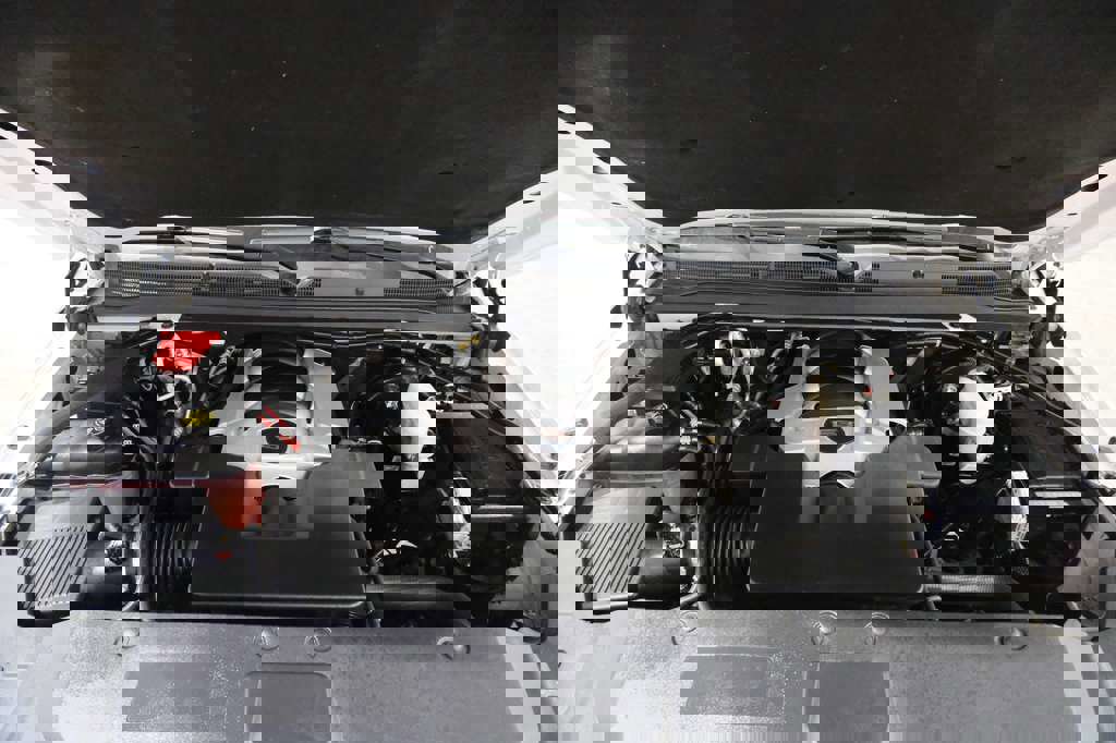 Used 2020 Cadillac Escalade ESV Platinum image 38