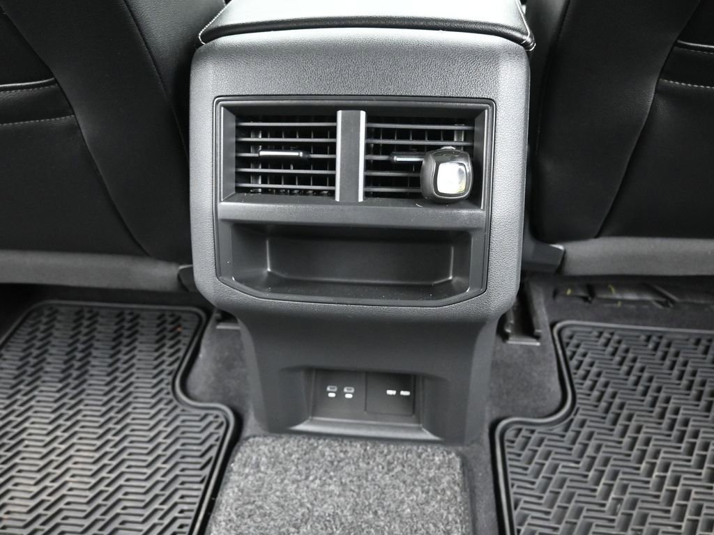 Used 2021 Volkswagen Atlas Cross Sport SEL R-Line image 12