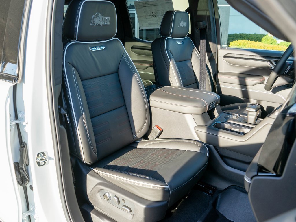 New 2026 GMC Sierra 1500 AT4X w/ AT4X AEV Edition image 9