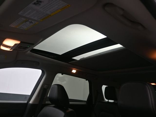 Used 2022 Nissan Pathfinder SL w/ SL Premium Package image 23