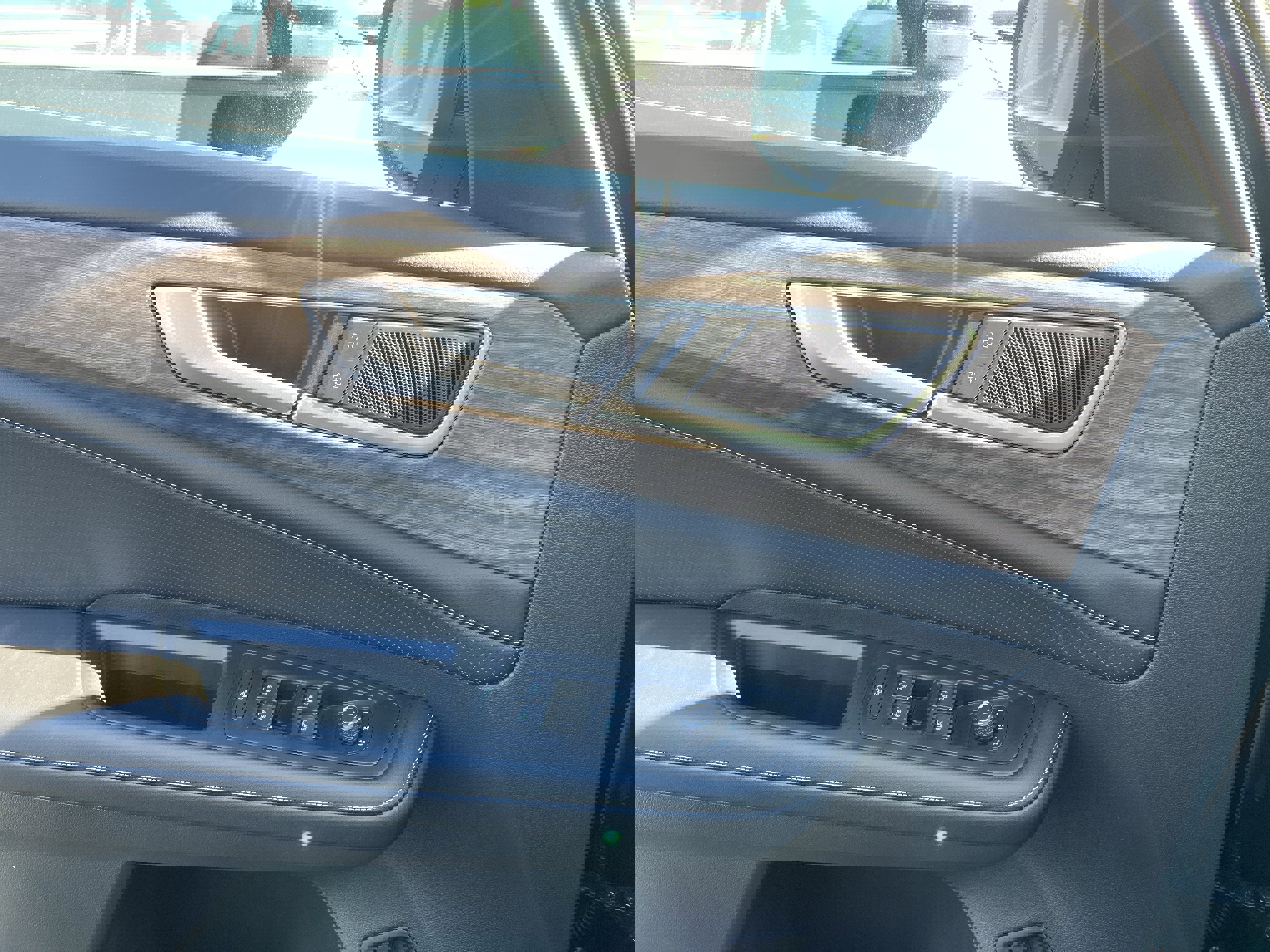 New 2026 Volkswagen Atlas SEL image 14