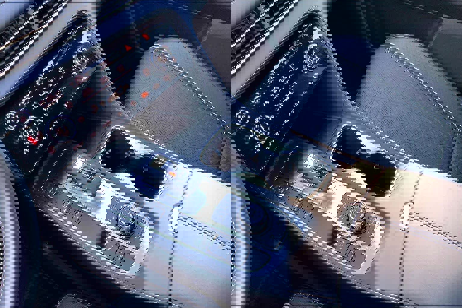 Used 2024 INFINITI QX60 Autograph w/ Cargo Package image 17