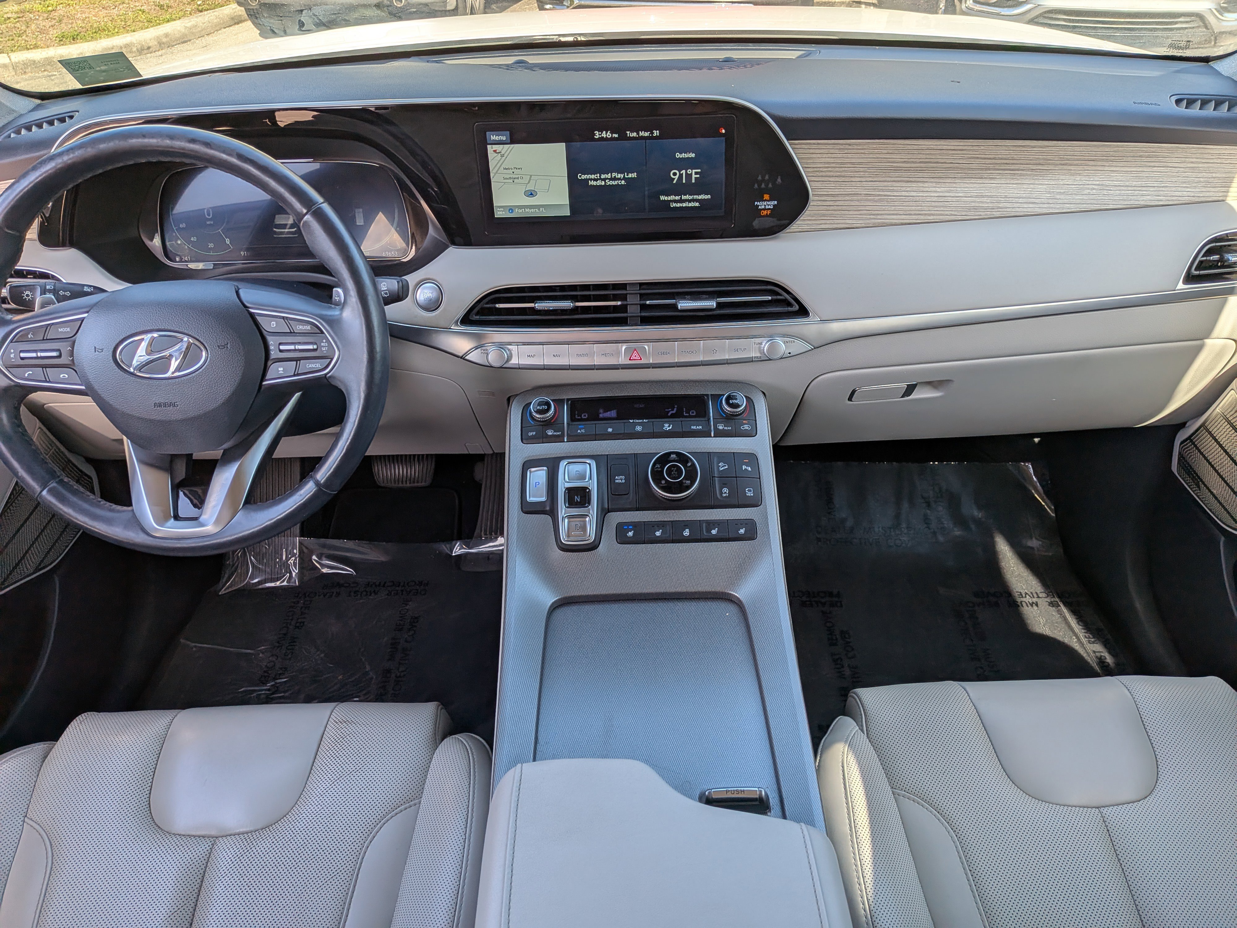 Used 2021 Hyundai Palisade Limited image 18