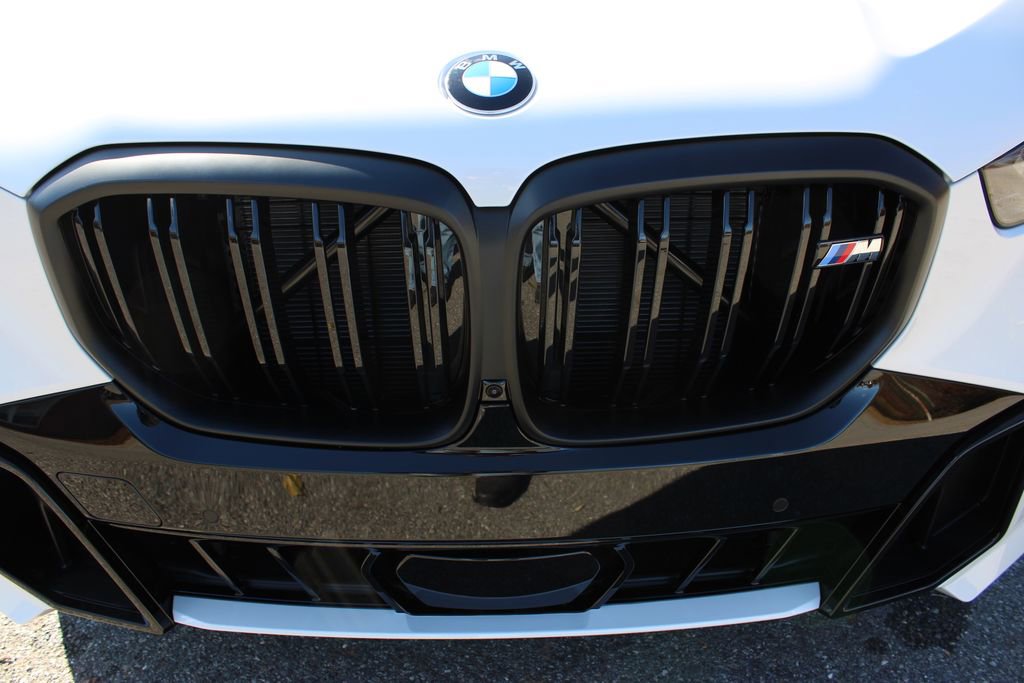 New 2026 BMW X5 M60i w/ Climate Comfort Package image 53